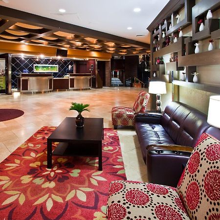 Four Points By Sheraton Detroit Novi Exterior photo